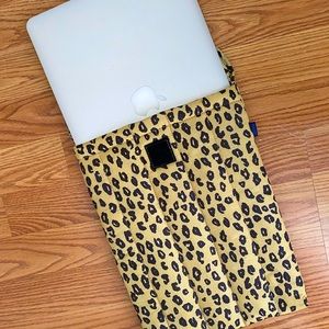Baggu Nylon Padded 13”-14” Laptop Sleeve Case-Leopard Animal Print